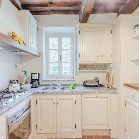 Tastefully Furnished In
