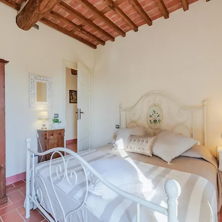 Tastefully Furnished In Villa *