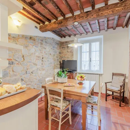 Tastefully Furnished In Villa *