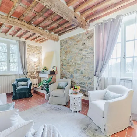 Villa Tastefully Furnished In