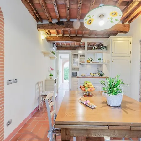 Willa Tastefully Furnished In *