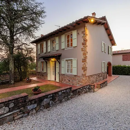 Tastefully Furnished In